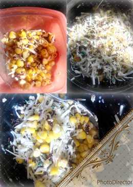 Jasuke (jagung,Â  susu,Â  keju)Â  ðŸ˜˜