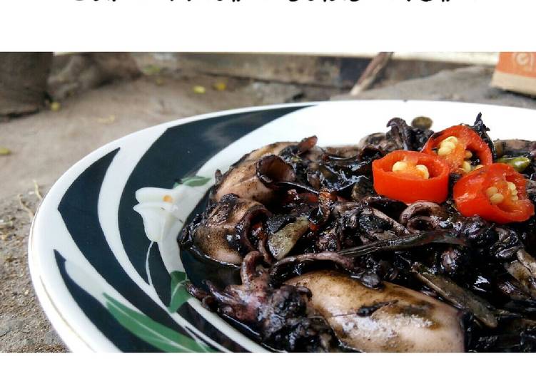 cara membuat Cumi Hitam Saus Tiram