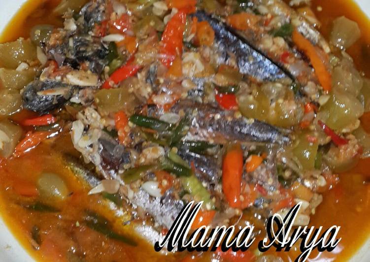 Resep sambal ikan cue belimbing sayur - Mama arya