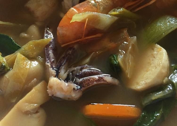 resep masakan Tom Yam / Tom Yum Seafood