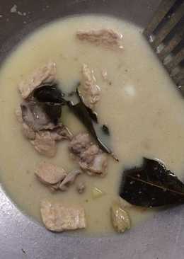 Opor Ayam Mini Campur