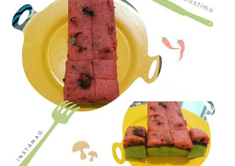 bahan dan cara membuat Brownies Kukus Pandan Stroberi