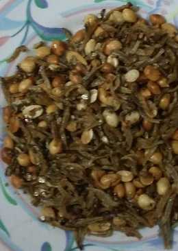GORENG IKAN BILIS CAMPUR KACANG