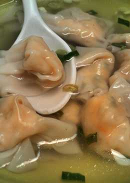 Pangsit ayam keju rebus
