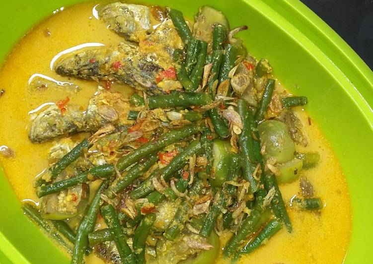 Resep Gulai ikan  gampang  oleh Titin Rohani Cookpad