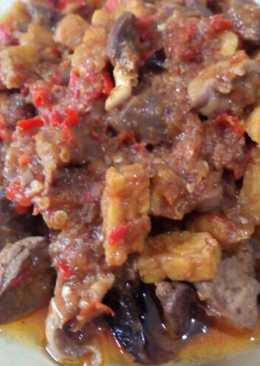 Oseng mercon ati ampela tempe