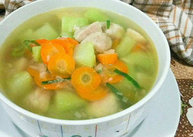 gambar untuk resep makanan Sup labu siam oyong