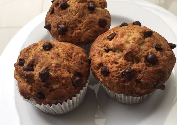 Resep Banana choco chip muffin Ci @tintinrayner By Cecilia Sutyanto