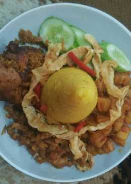 Nasi kuning Rice cooker