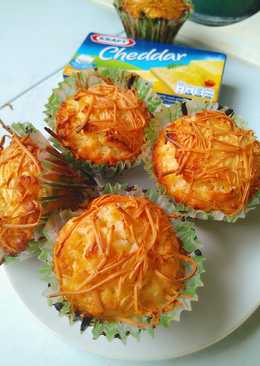 Yoghurt cheese muffin