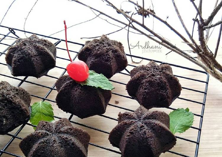 gambar untuk cara membuat Steamed Brownie In Cup