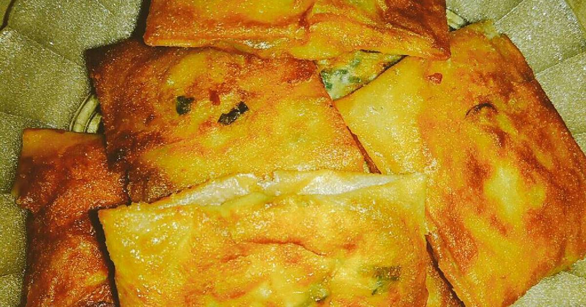 Resep Martabak Telor Sosis oleh Indah Puspitasari - Cookpad