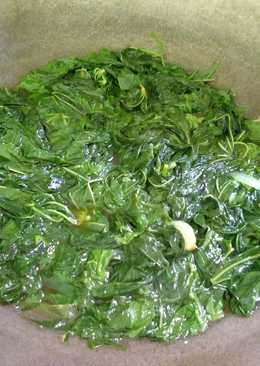 Rebus daun singkong (tips biar hijau dan lembut)