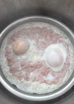 (Non-halal) kukus babi cingcang