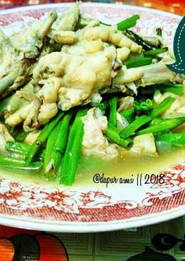 Tumis Kangkung Kuah Ceker