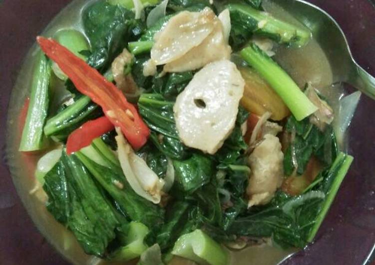 resep Tumis sawi mix bakso saus tiram