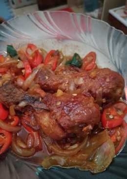 Ayam goreng saus mentega