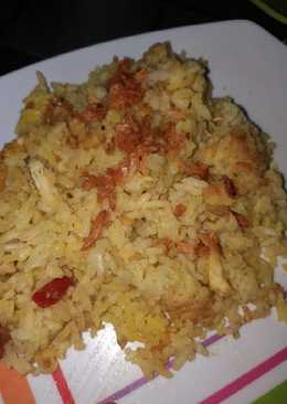 Nasi Kuning MagicCom Praktis