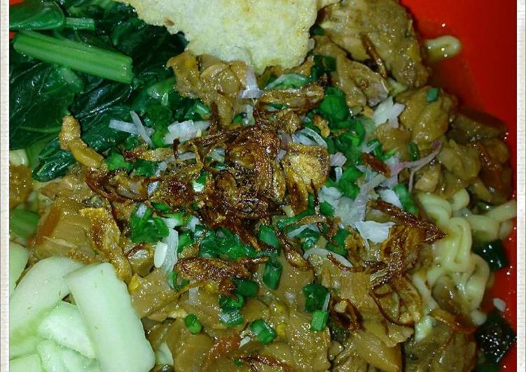 Resep Mie Ayam Jamur Pedas oleh Retno Ayu Cookpad