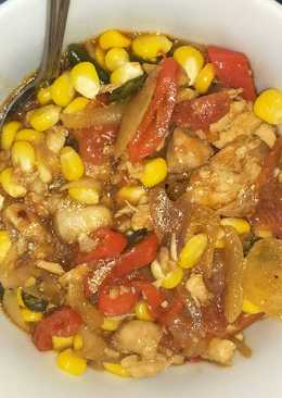 Tumis Ayam pedas dengan jagung (spicy chicken with corn)