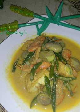 Udang tumis kacang kuah santan