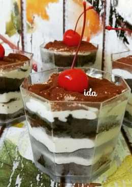 TIRAMISU in cup,yummy