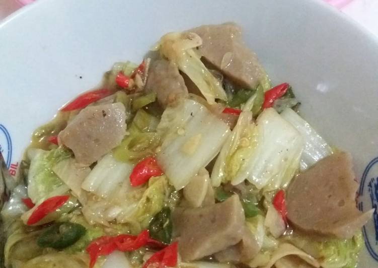 Resep Oseng sawi putih bakso pedas simple
