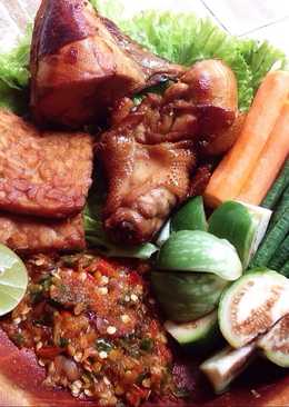 Ayam & Tempe Bacem