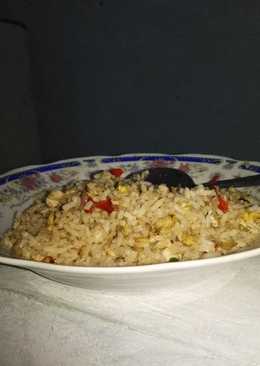 Nasi goreng sederhana spesial