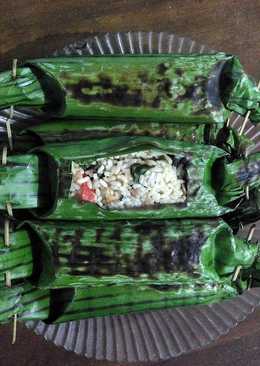 Nasi bakar ikan tongkol presto,