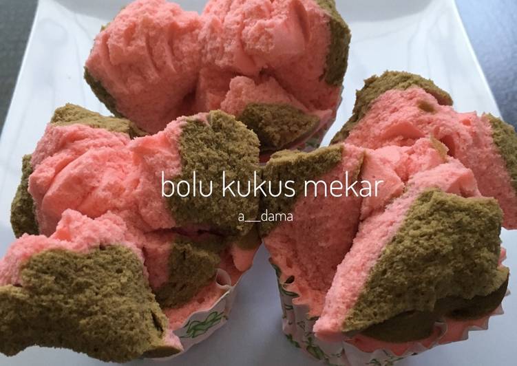 gambar untuk resep makanan Bolu Kukus Mekar Stroberi Cokelat, Tanpa Soda & Cukup 1 Telur