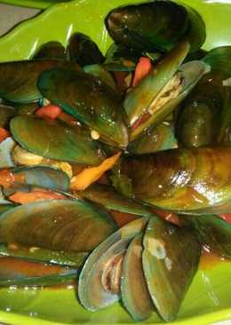 Kerang hijau saus padang