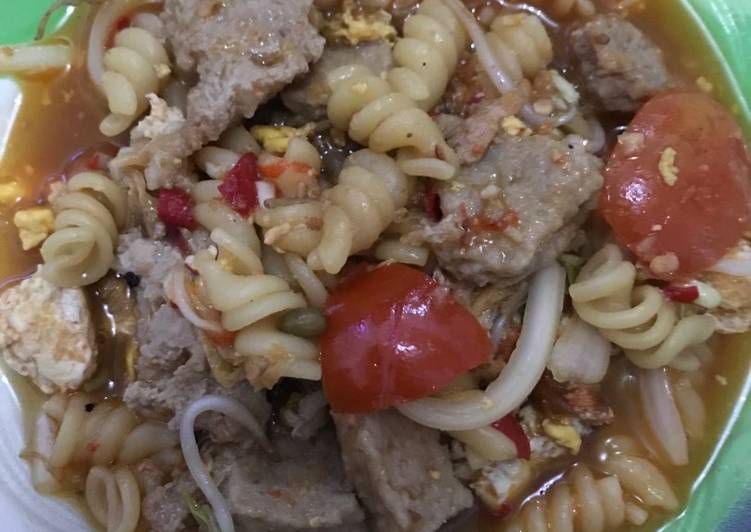 resep lengkap untuk Seblak makaroni bakso