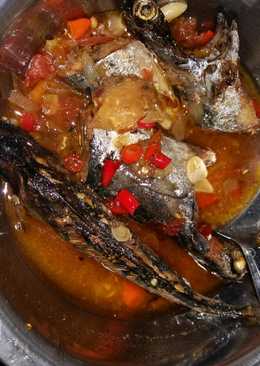 Asam pedes tongkol kecil