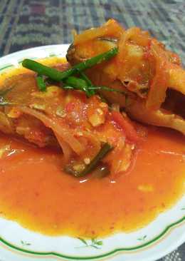 Ikan kuah merah