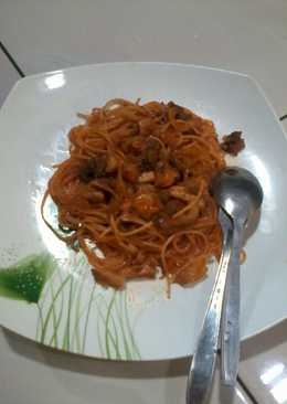 Spaghetti Ayam Kampung