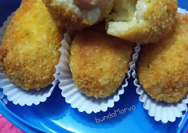 resep lengkap untuk Nugget nasi sosis