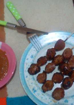 Bakso Bakar (no ribet) Sambal Kacang By Laila Dawud