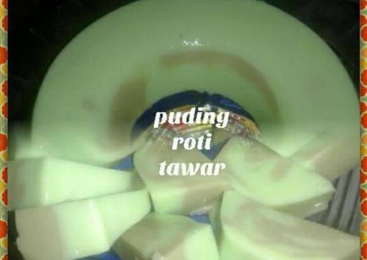 resep lengkap untuk Puding Roti Tawar Pandan