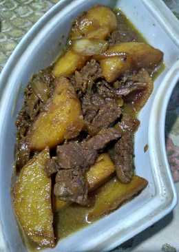 Semur Daging Kentang