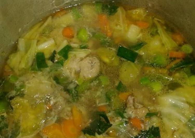 Resep Sayur sop kaldu ayam Karya Ani Rohani