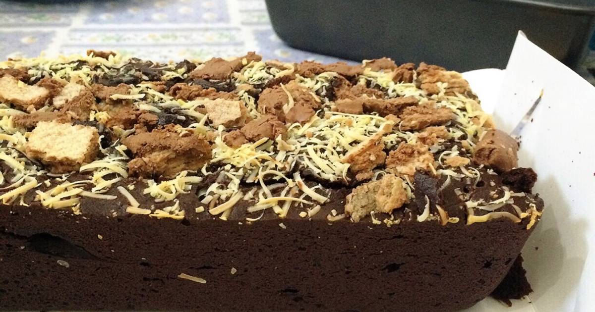  Resep  Brownies  Kitkat lumeeerr No  Mixer  oleh Fitrilia 