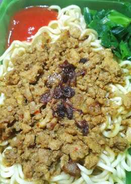 Mie ayam (hemat bumbu & waktu)