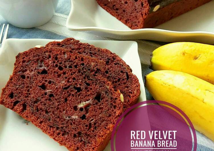 cara membuat Red Velvet Banana Bread