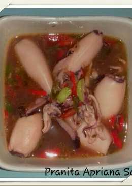 Tumis Kuah Cumi Petai Asam Pedas