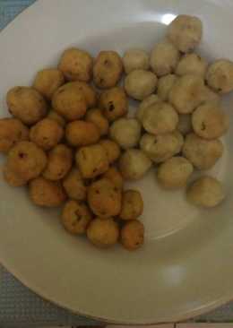 Pentol goreng terigu sambal pecel