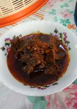 Rendang daging sapi