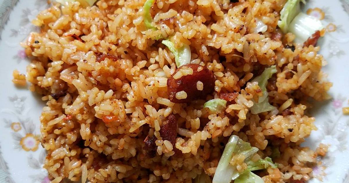  Resep  Nasi  goreng  bumbu  uleg sederhana oleh dona wismaya 