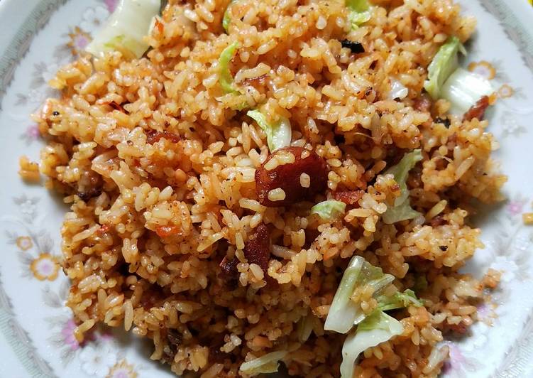  Resep Nasi goreng bumbu uleg sederhana oleh dona wismaya 