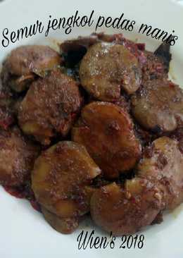 Semur jengkol pedas manis